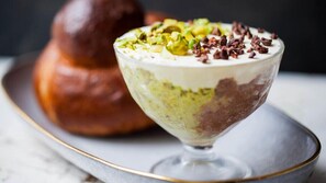 Café da manhã (EUR 5 por pessoa)