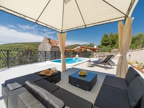 House (Two Bedroom Holiday Home with Swimmin) | Terrace/patio - Stone House Prapatna (Smokvica)