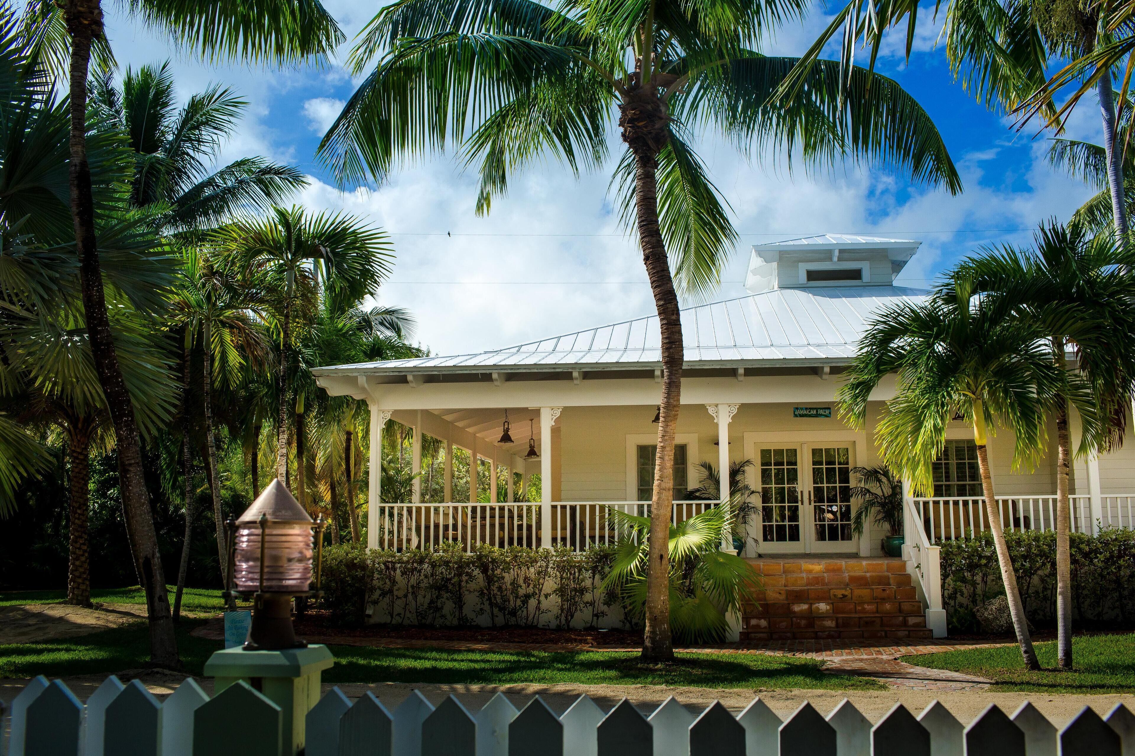 Beautifully Renovated Home w/ Custom Furnishings, Chef's Kitchen, & Veranda