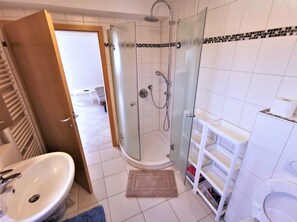 Douche, papier toilette