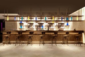 Bar (in der Unterkunft)
