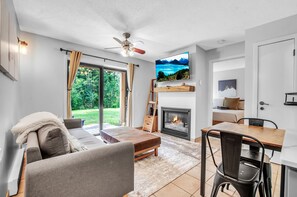 Televisor i llar de foc 