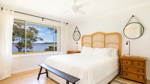 4 bedrooms, iron/ironing board, travel crib, free WiFi