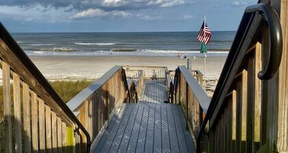 Steps away from the ocean