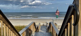 Steps away from the ocean