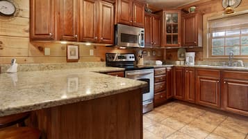 Rumah, 5 kamar tidur | Dapur pribadi | Oven