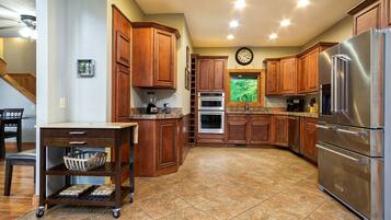 Nhà, 4 phòng ngủ | Bếp riêng