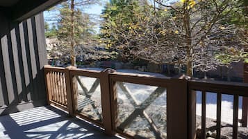 Condo, 1 King Bed with Sofa bed | Balcony