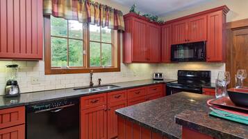 Nhà, 5 phòng ngủ | Bếp riêng