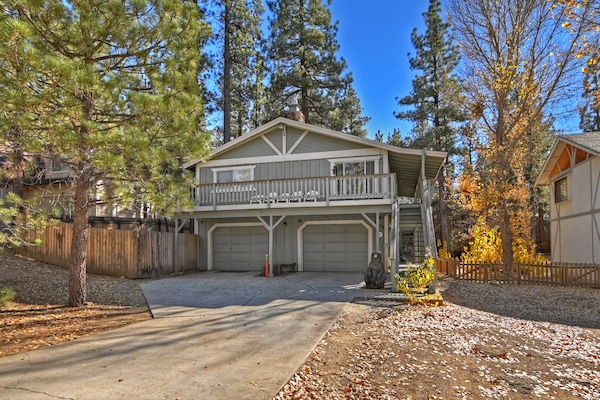 Photo of front of lodge on a beautiful spring day