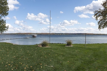 Shallow, sand bottom lake