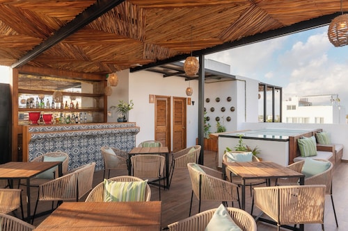 Marvic Boutique Hotel