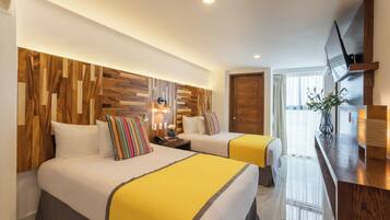 Superior-Zweibettzimmer, 2 Queen-Betten | Hochwertige Bettwaren, Daunenbettdecken, Tempur-Pedic-Betten, Zimmersafe