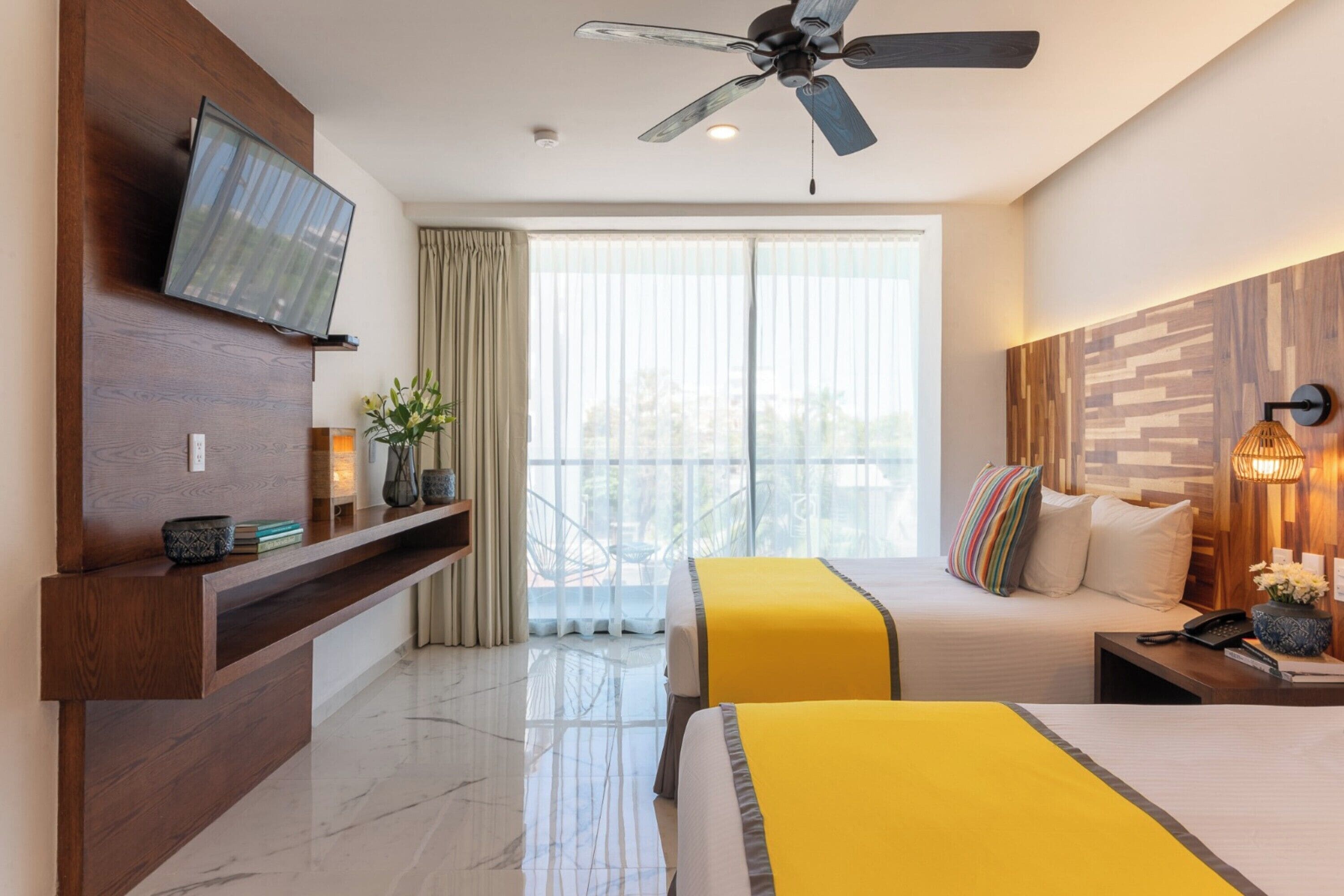 exclusive studio, multiple beds | 1 bedroom, premium bedding, down duvets, tempur-pedic beds