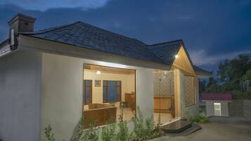 Pintu masuk interior