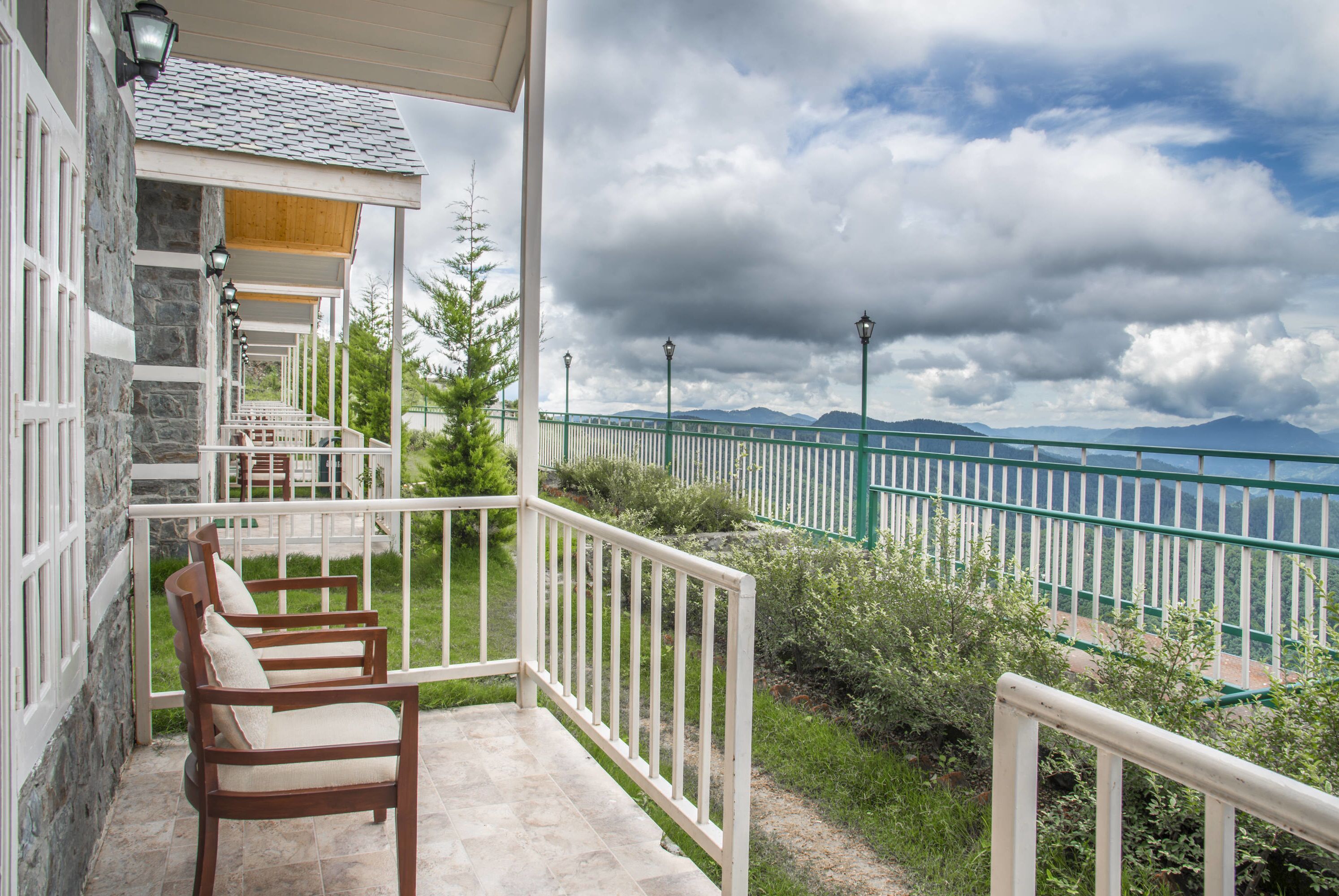 Traditional Cottage, Patio, Mountain View | Terrace/patio