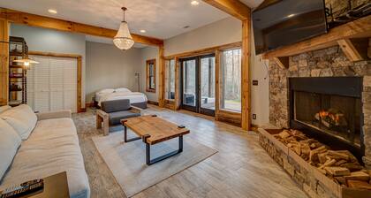 Luxury chalet with pool