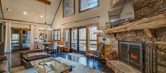 Luxury chalet with pool