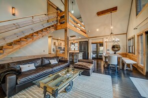 TV, fireplace, ping pong