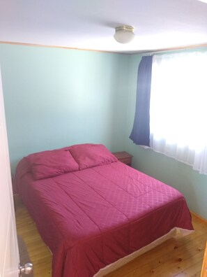 3 bedrooms, free WiFi, bed sheets