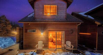 Wooden Nickel Cabins #1 in Christopher Creek - Game Room - Borders Nat'l Forest