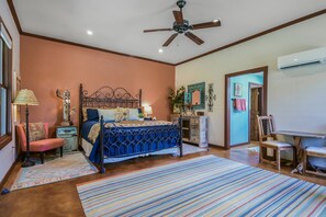 1 quarto, ferros/tábuas de passar roupa, Wi-Fi, roupa de cama