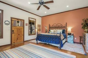 1 chambre, fer et planche à repasser, Wi-Fi, draps fournis