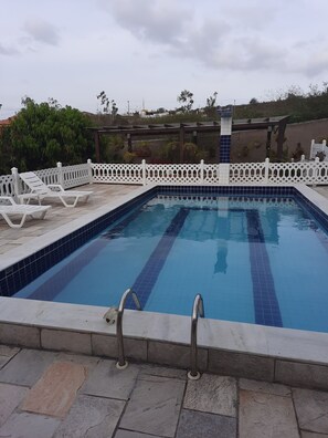 Utomhuspool