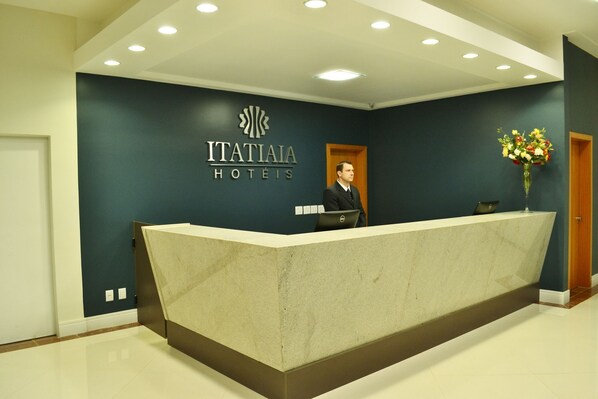 Lobby - Itatiaia Hotel (Erechim)