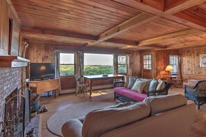 TV, fireplace - Waterfront Kennebunk Retreat on Private Beach (Kennebunk)