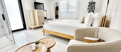 1 soverom, strykejern/-brett, wi-fi (inkludert) og sengetøy