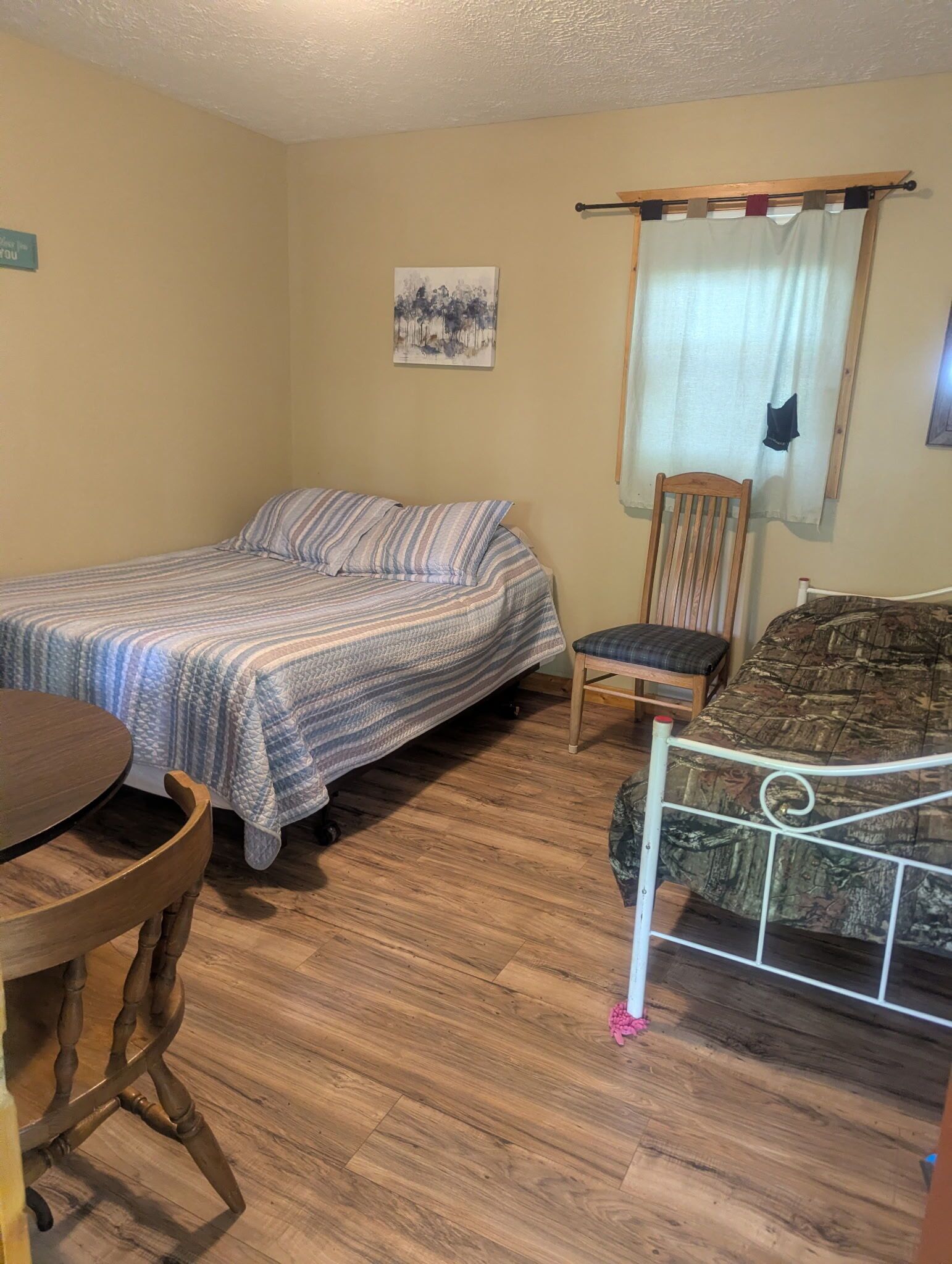 1 bedroom, WiFi (free), bed sheets