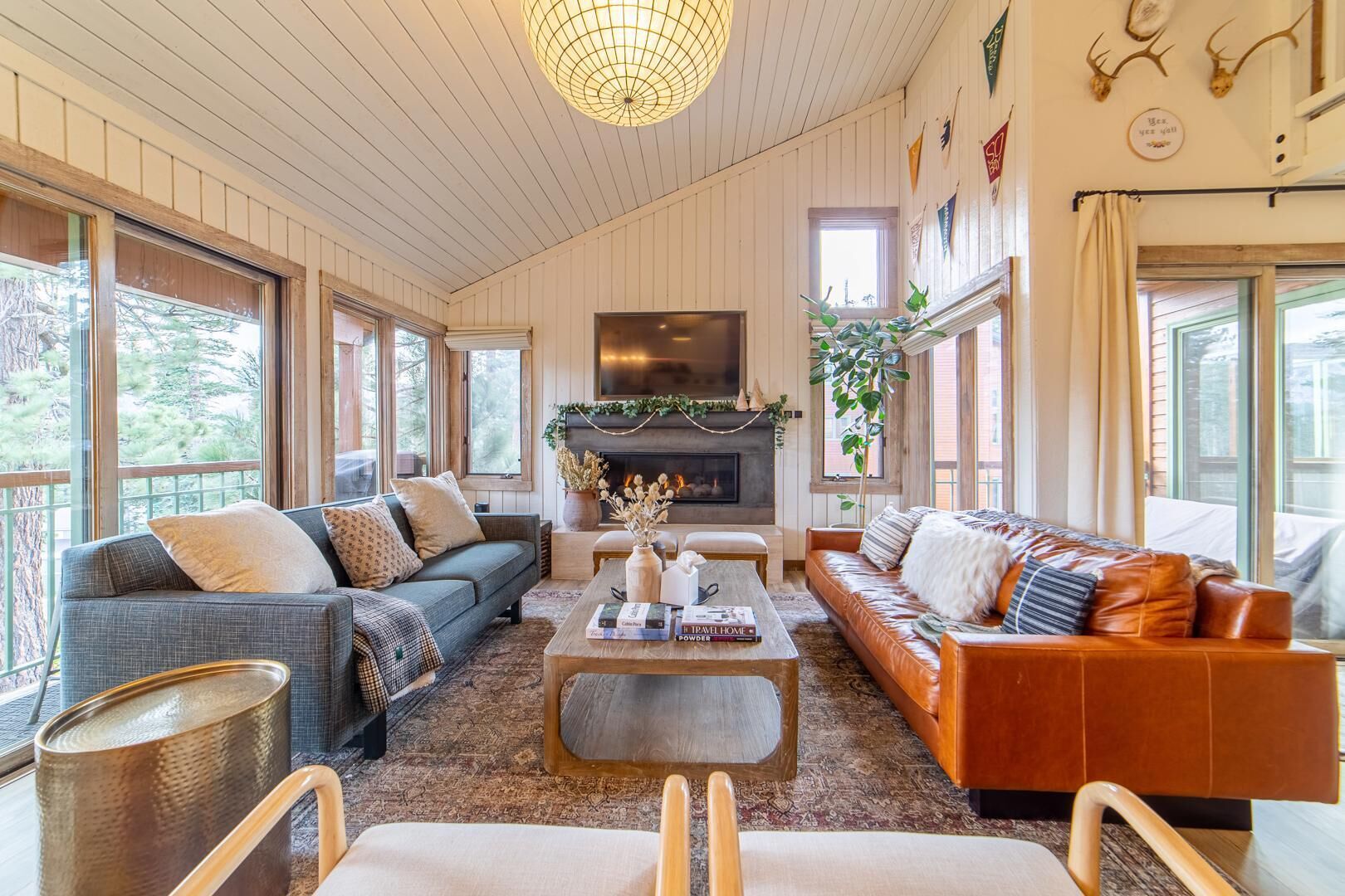 Walk to Ski, Modern, Rustic Mammoth Condo w/ Mountain Views & Spa - #490