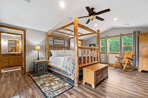 3 bedrooms, desk, iron/ironing board, travel cot - Refuge Ranch Lodge | Log Cabin | Lake | Privacy | Weddings (Locust Grove)