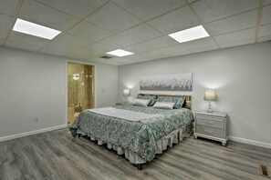 2 habitaciones, tabla de planchar con plancha, internet y ropa de cama 