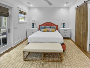 6 chambres, fer et planche à repasser, Wi-Fi gratuit, draps fournis