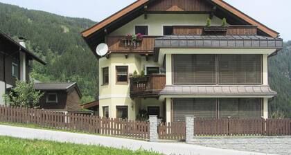 Chalet in Krimml near Waterfalls