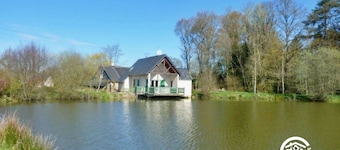 Waterfront Fishing Cottage with Terrace and Scenic Views