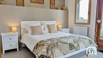 3 bedrooms, free WiFi, bed sheets