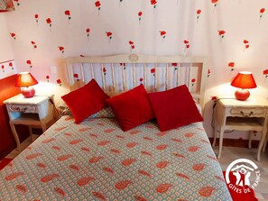 3 chambres, bureau, lit parapluie, Wi-Fi gratuit