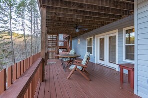 Outdoor dining - 08204 - 4 Tobarra Lane (Hot Springs)