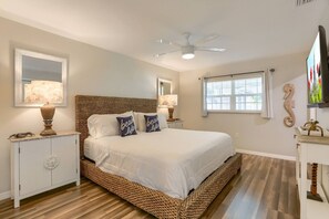 Unclassified image, 5 of 43, button