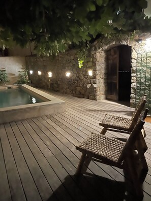 Piscine extérieure, piscine chauffée