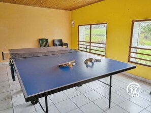 غرفة الألعاب