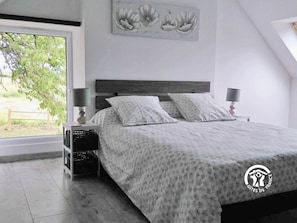 3 dormitorios, wifi gratis, ropa de cama