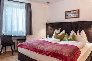 2 chambres, fer et planche à repasser, accès au Wi-Fi (inclus)