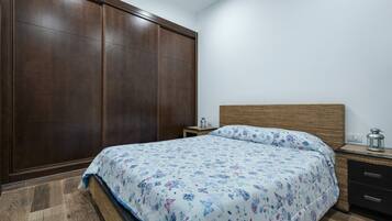 2 chambres, Wi-Fi gratuit, draps fournis