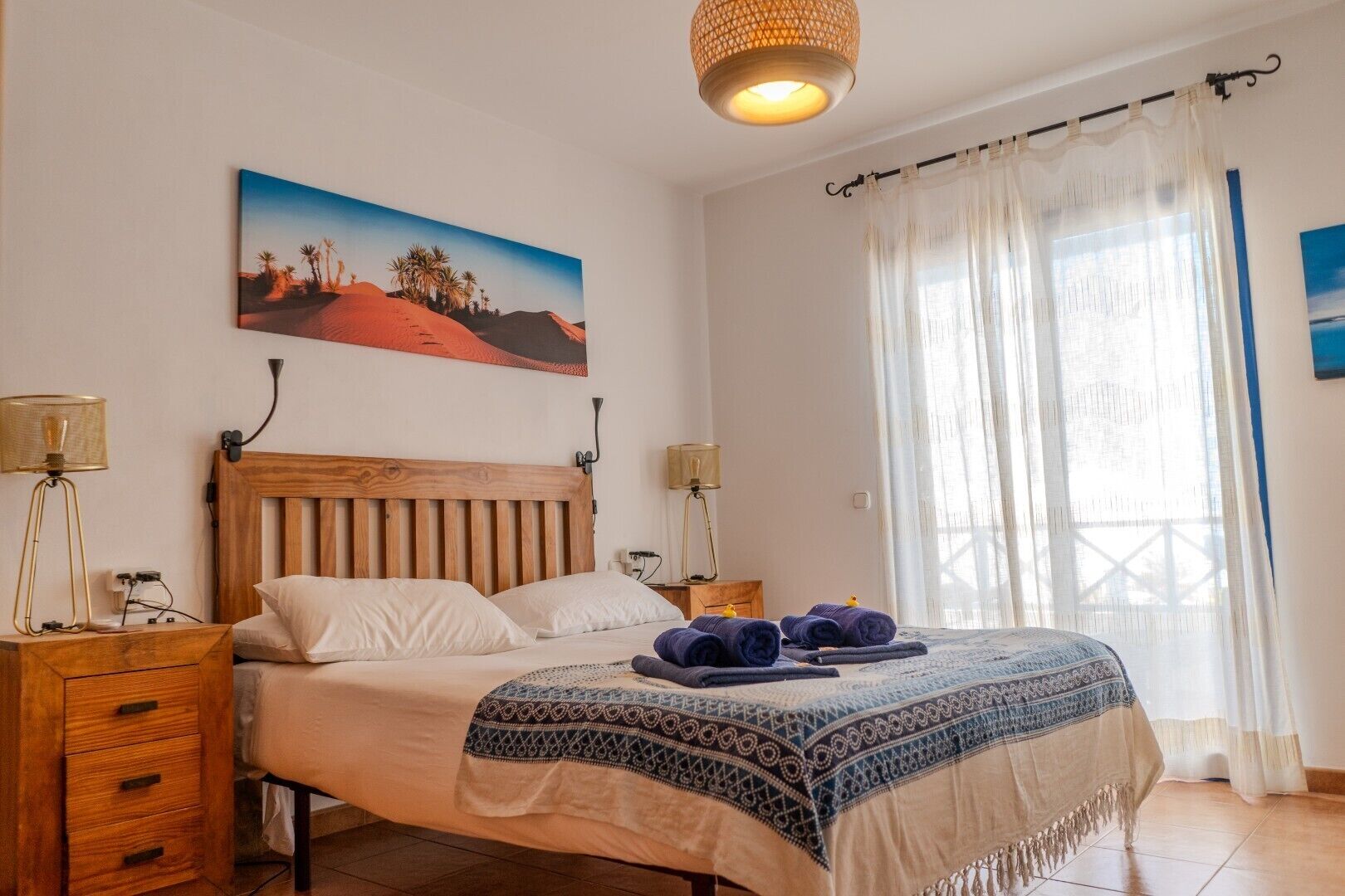 3 bedrooms, iron/ironing board, WiFi (free), bed sheets