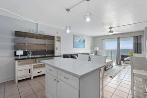 Interior - The Summit 624 - Gorgeous Oceanfront Condo (Panama City)