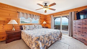 3 bedrooms, iron/ironing board, Internet, bed sheets